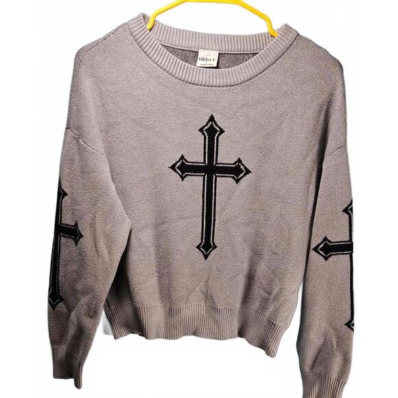Nikka K Women's Gray Cropped Knit Sweater with Cross Design Size Large - Picture 1 of 8
